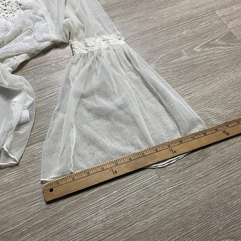 Forever 21 Sheer Lace Blouse Women's M White Flare Sleeve Angel Core Fairy Core - Picture 6 of 8
